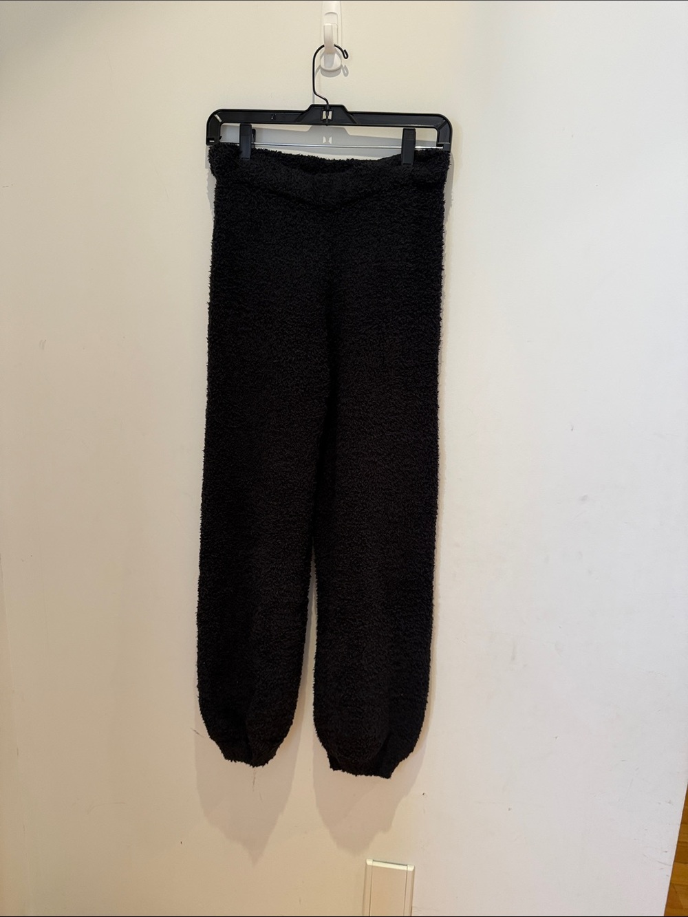 SKIMS Black Sherpa Jogger Pants